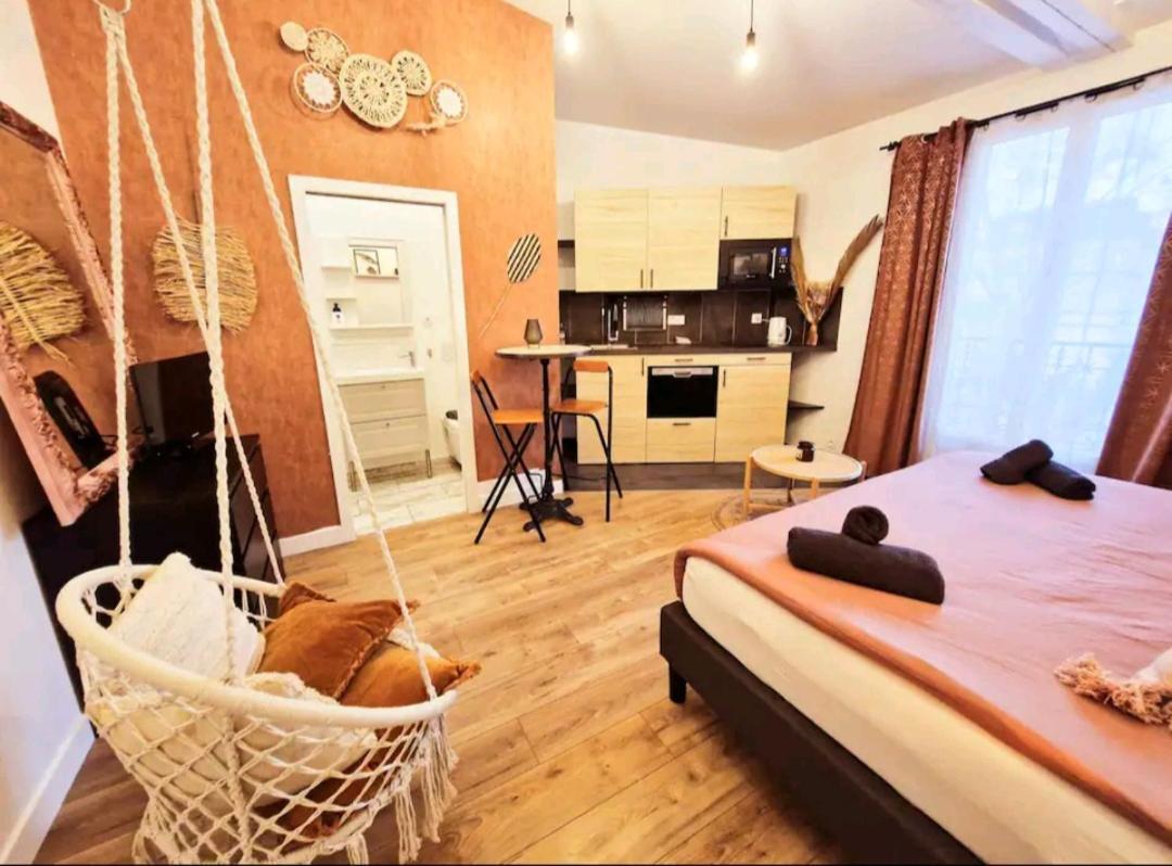 Maison Juliette Клиши Экстерьер фото
