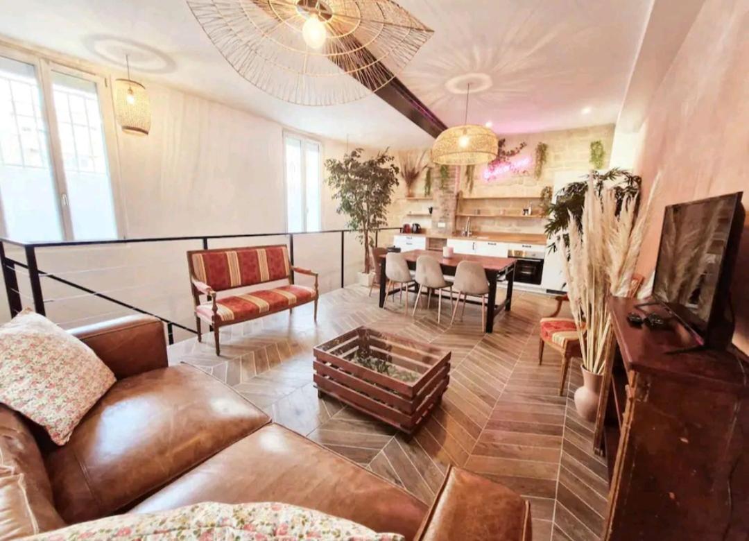 Maison Juliette Клиши Экстерьер фото