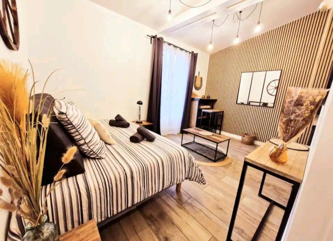 Maison Juliette Клиши Экстерьер фото