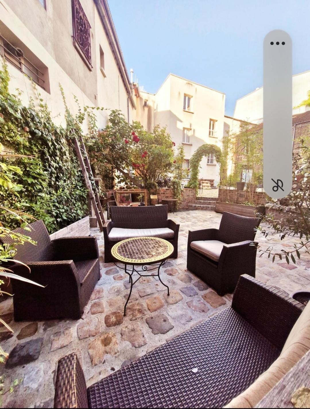 Maison Juliette Клиши Экстерьер фото