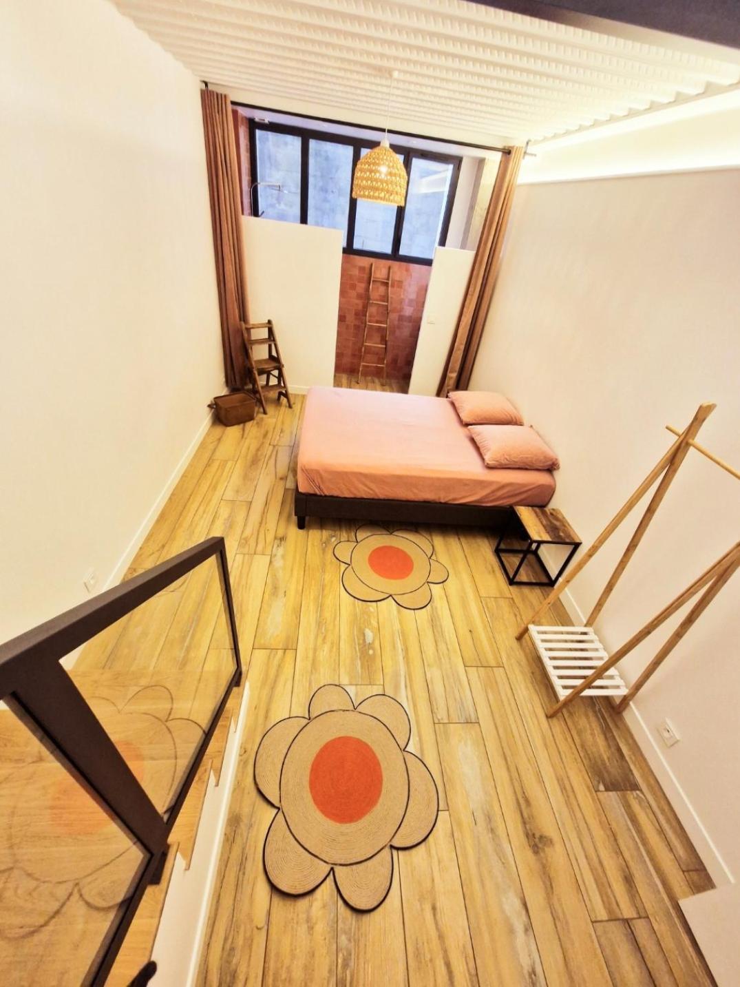 Maison Juliette Клиши Экстерьер фото